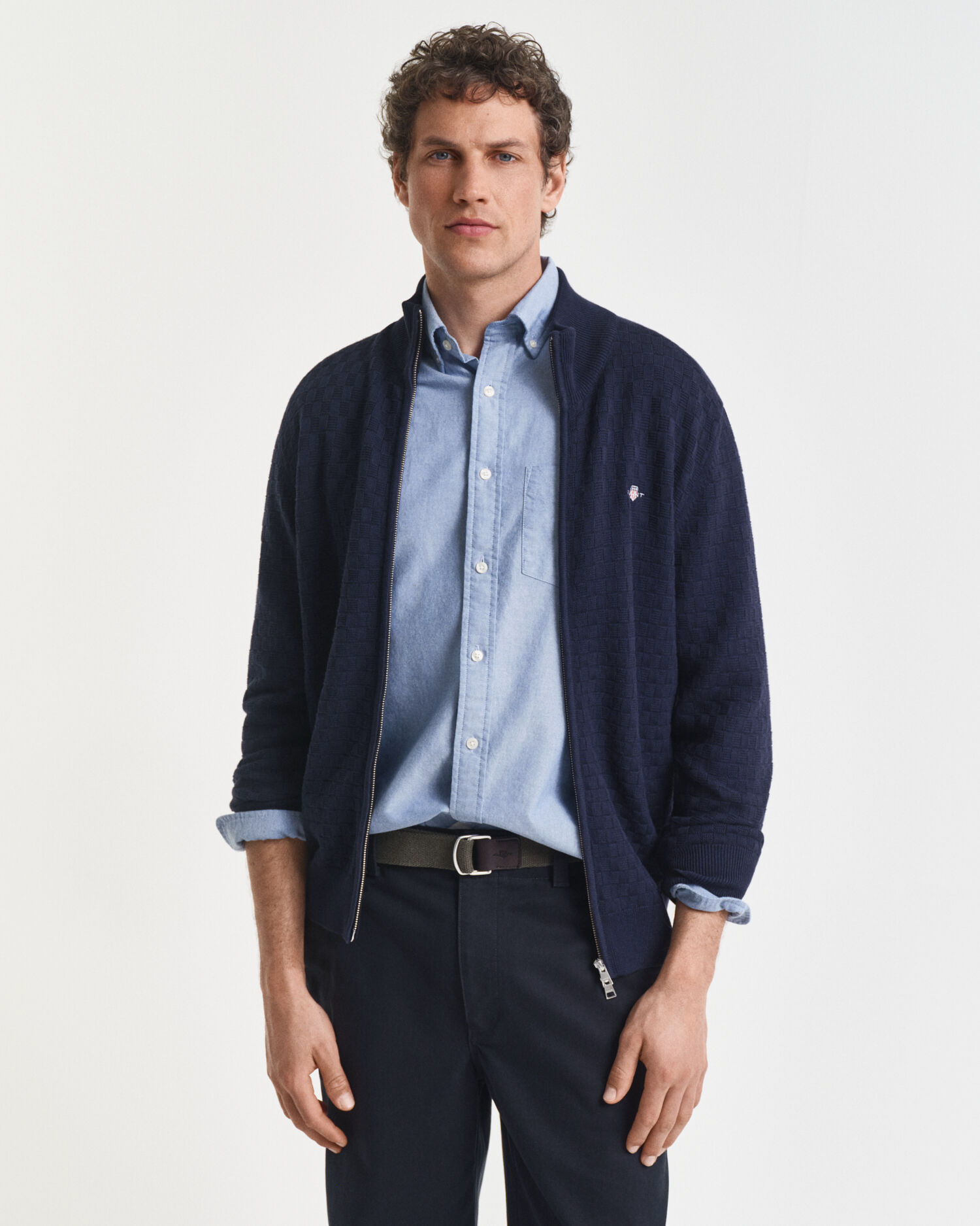 Strickjacke mit Mikrostruktur