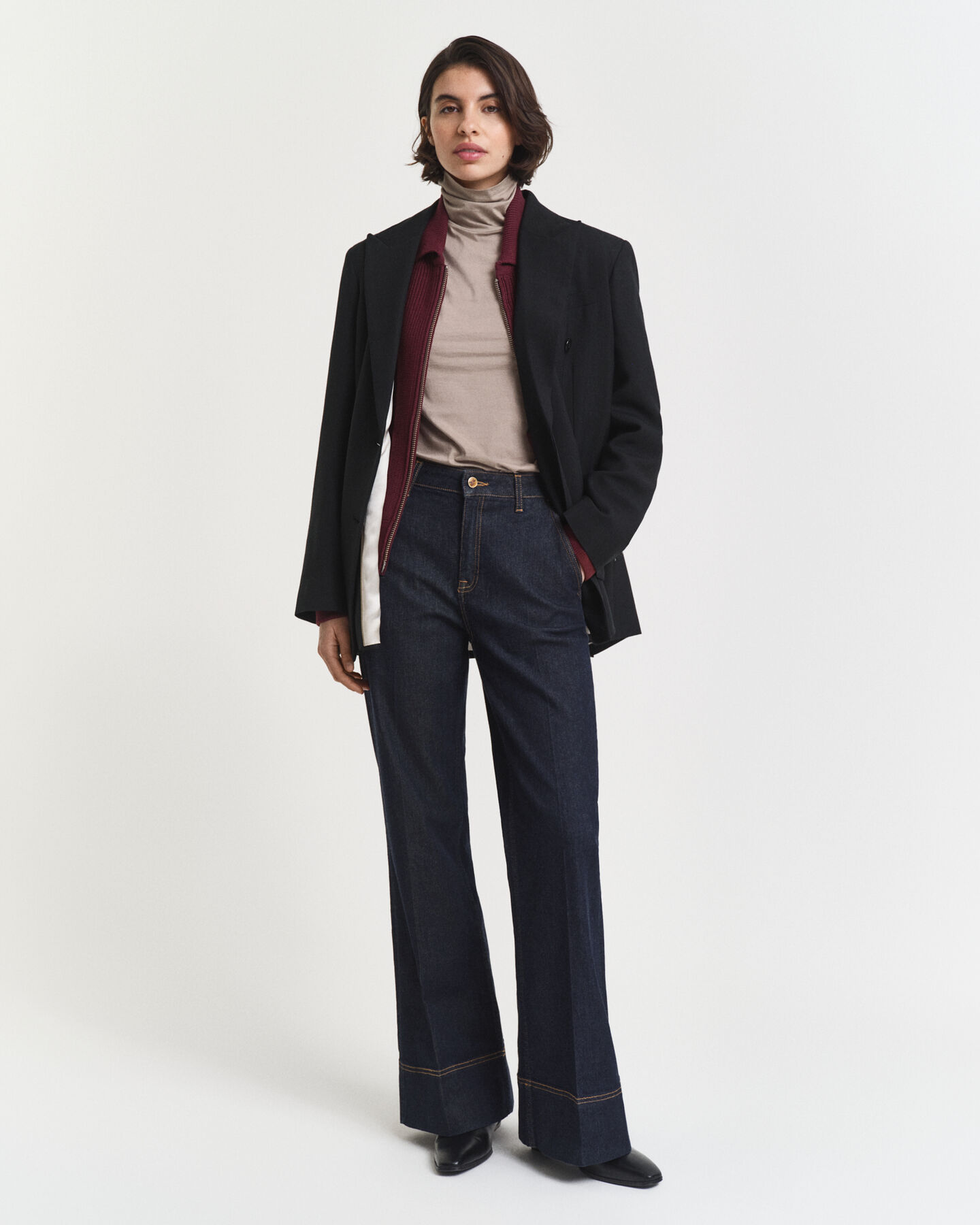 Leichter Rollkragenpullover aus Baumwolle