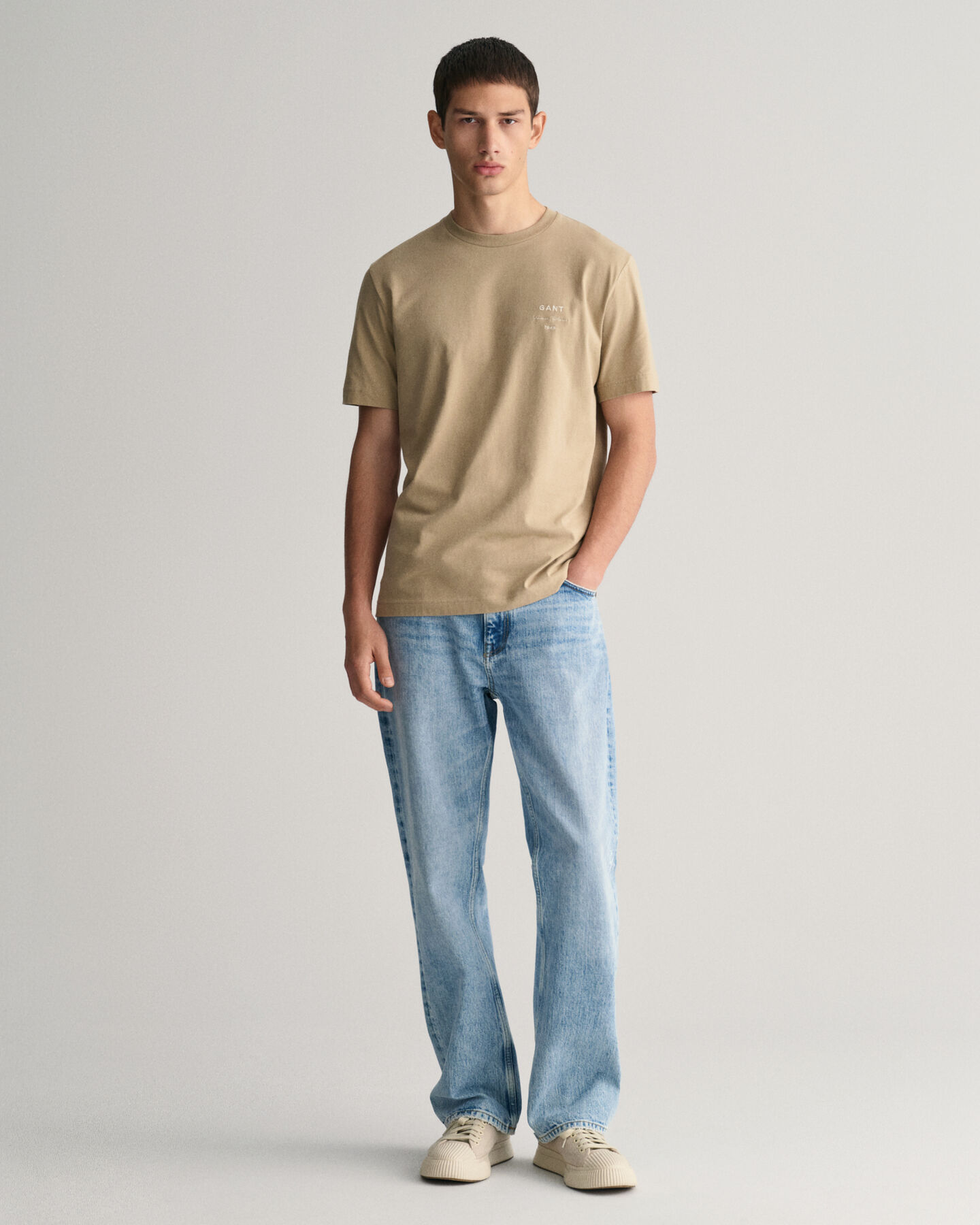 GANT Script Graphic T-Shirt