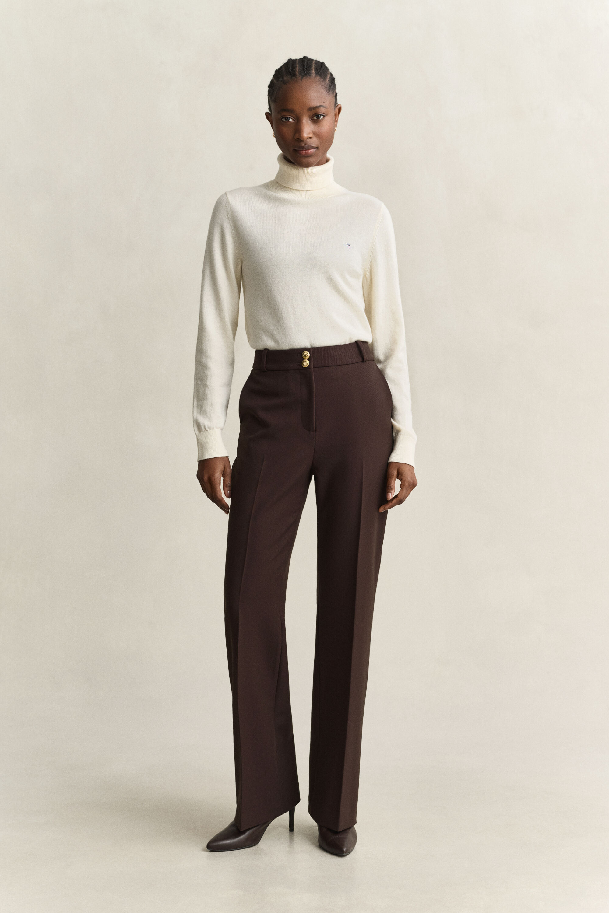 Nautical Hose mit ausgestelltem Bein