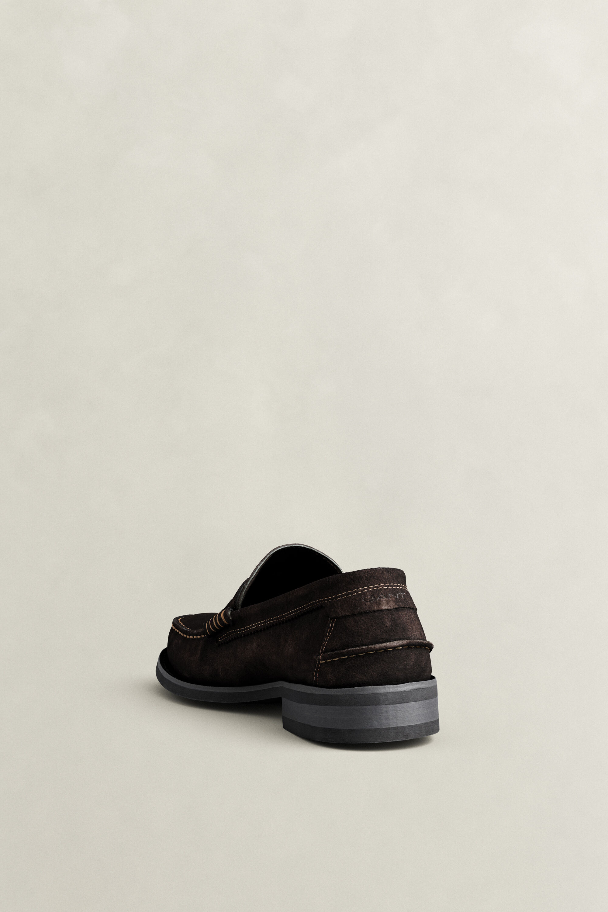 Lenkoxx Loafer aus Veloursleder — WEATHERED BROWN