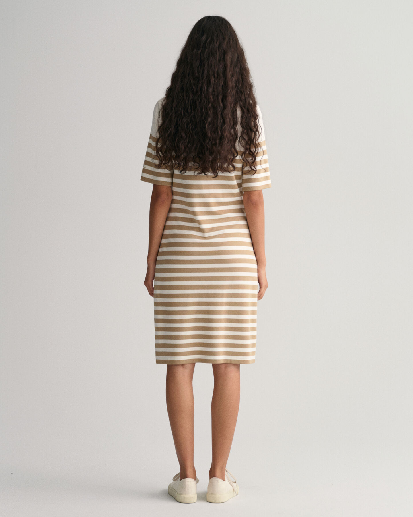 T-Shirt-Kleid mit Streifen