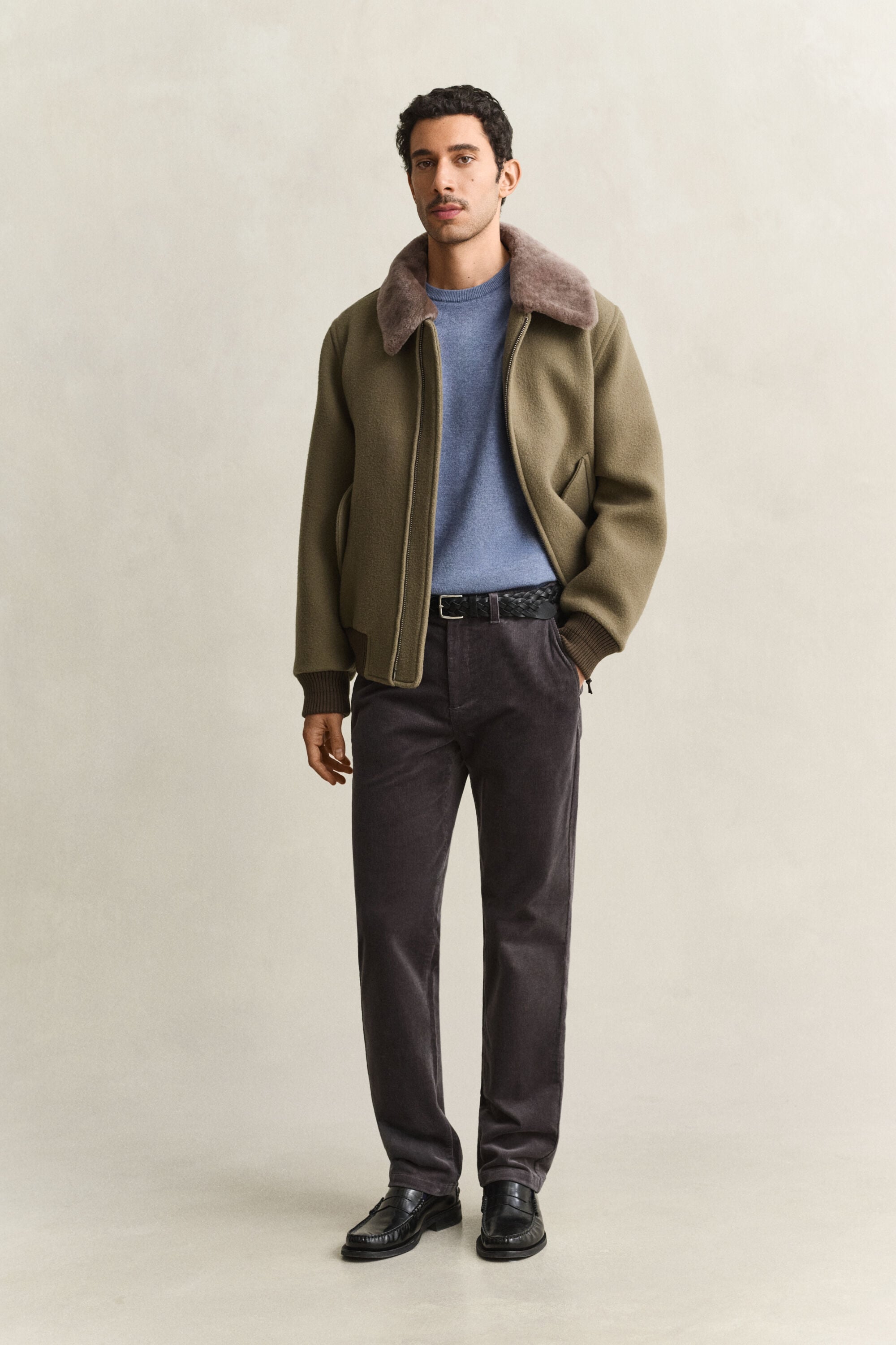 Regular Fit Cord Chinohose