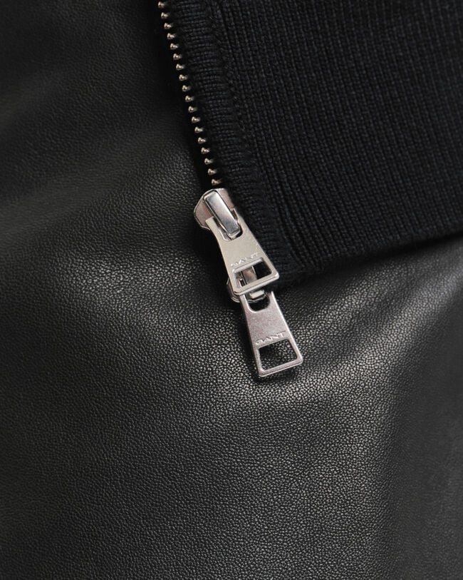 Strickjacke aus strukturierter Baumwolle mit Reißverschluss