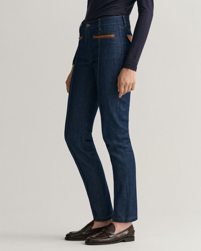 Slim Fit Jeans mit Lederdetails