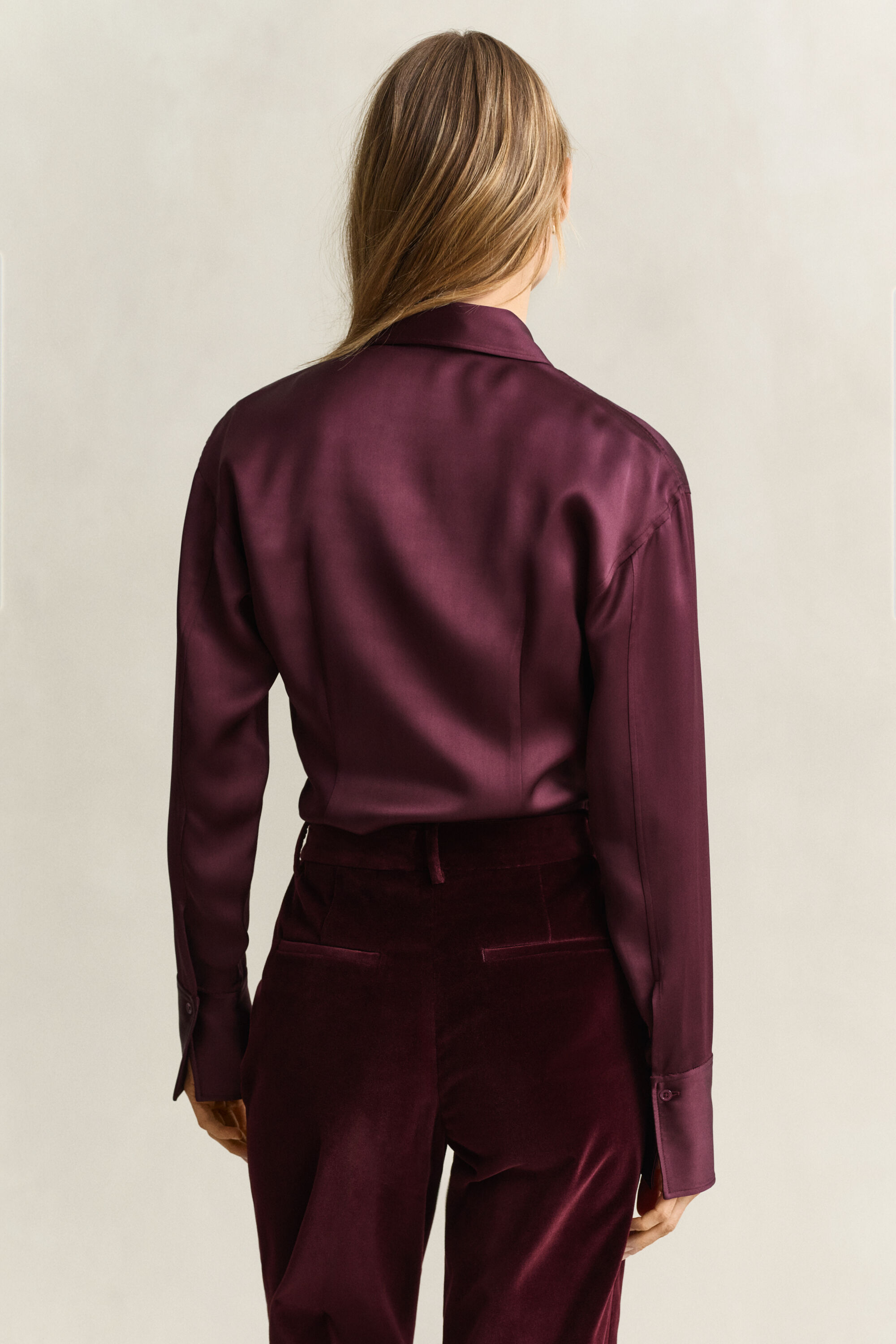 Slim Fit Bluse