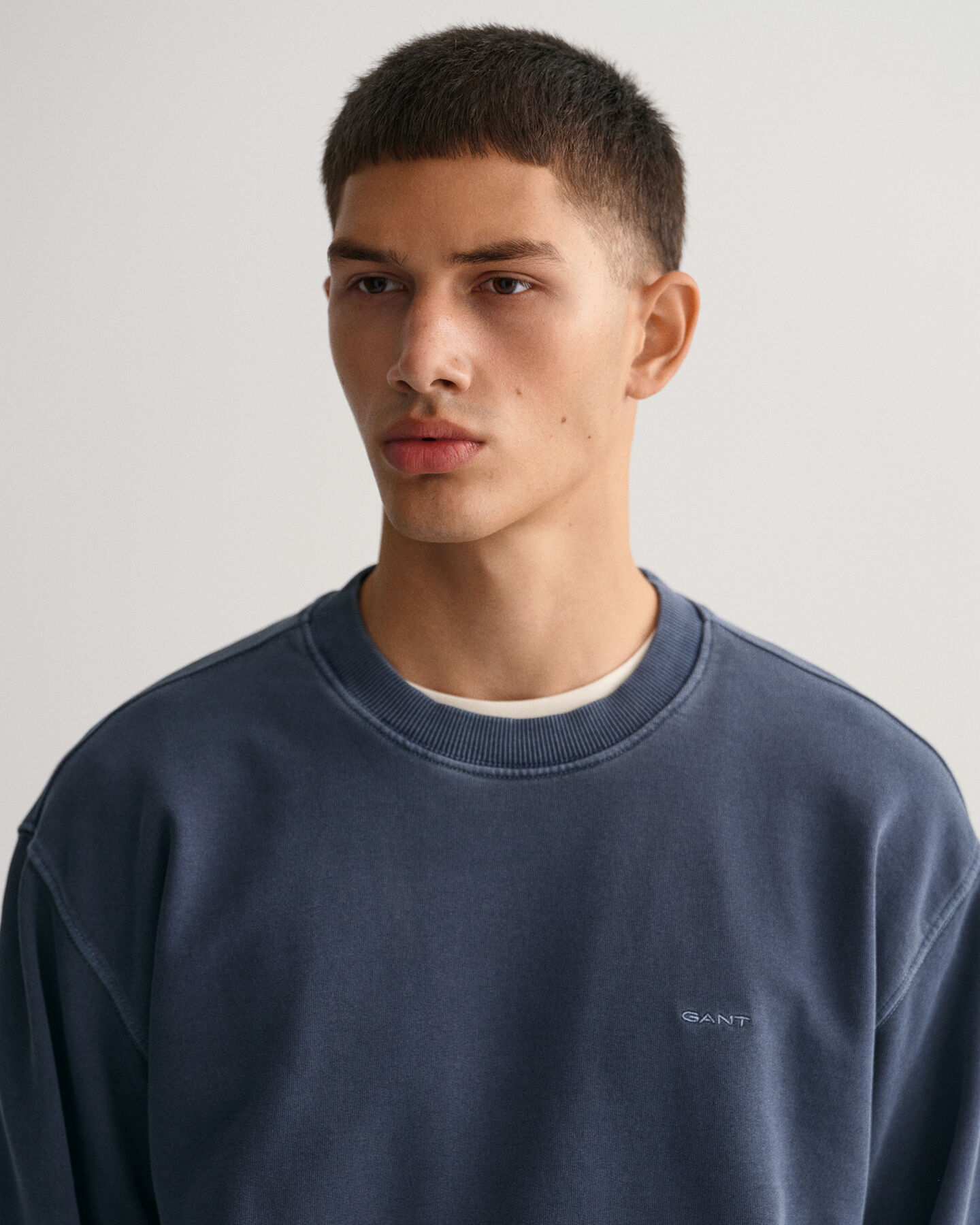 Sunfaded Rundhals-Sweatshirt