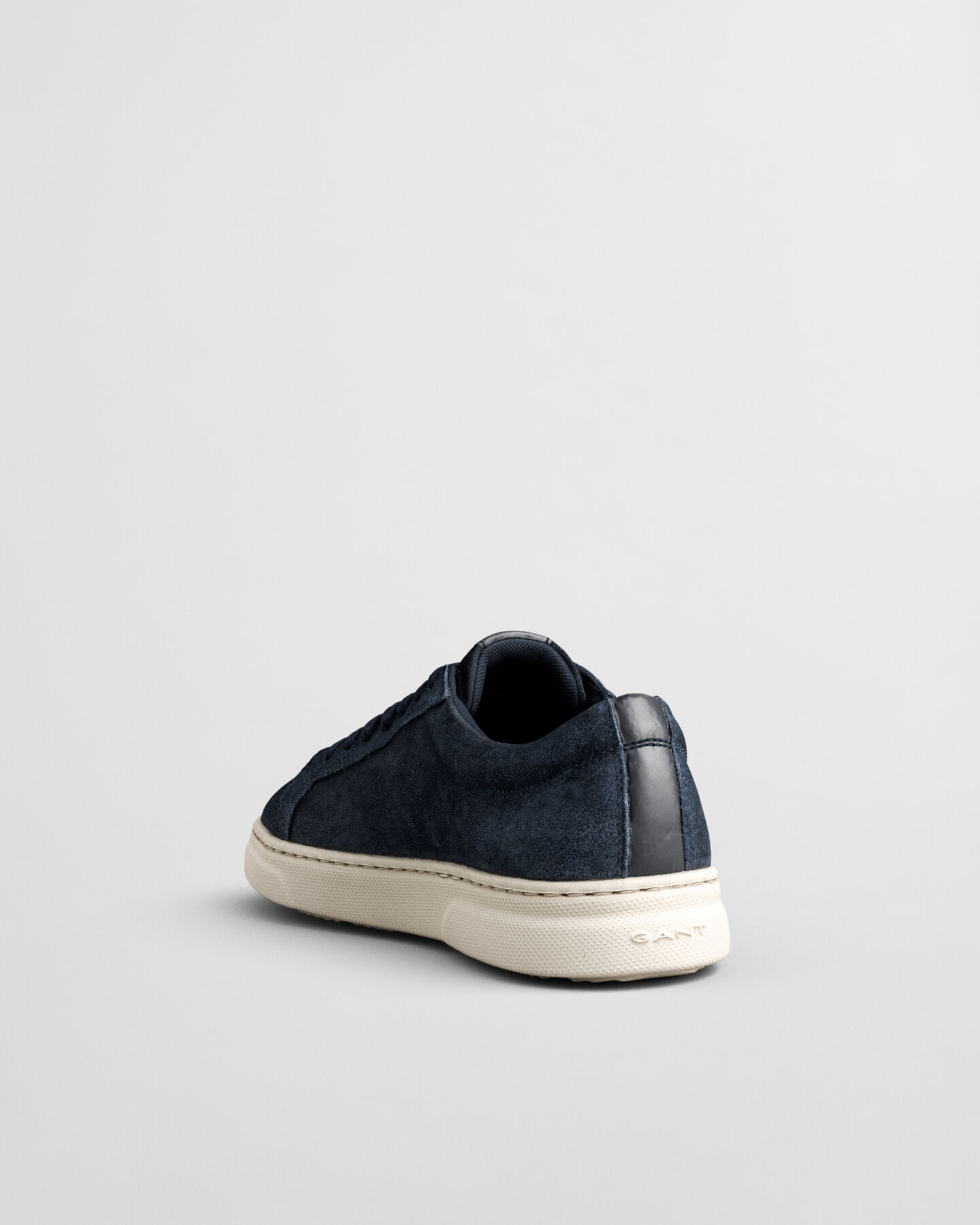 Joree Sneaker aus Veloursleder