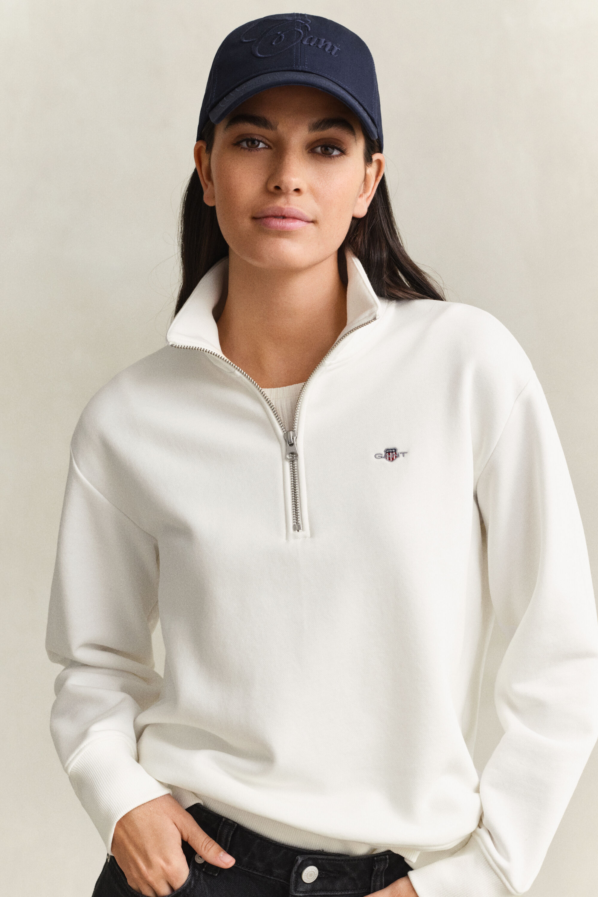 Shield Sweatshirt mit Reißverschlusskragen