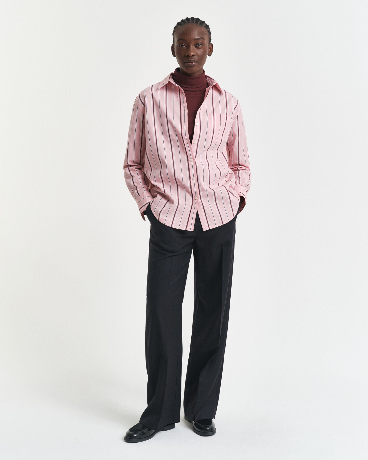 Leichter Rollkragenpullover aus Baumwolle