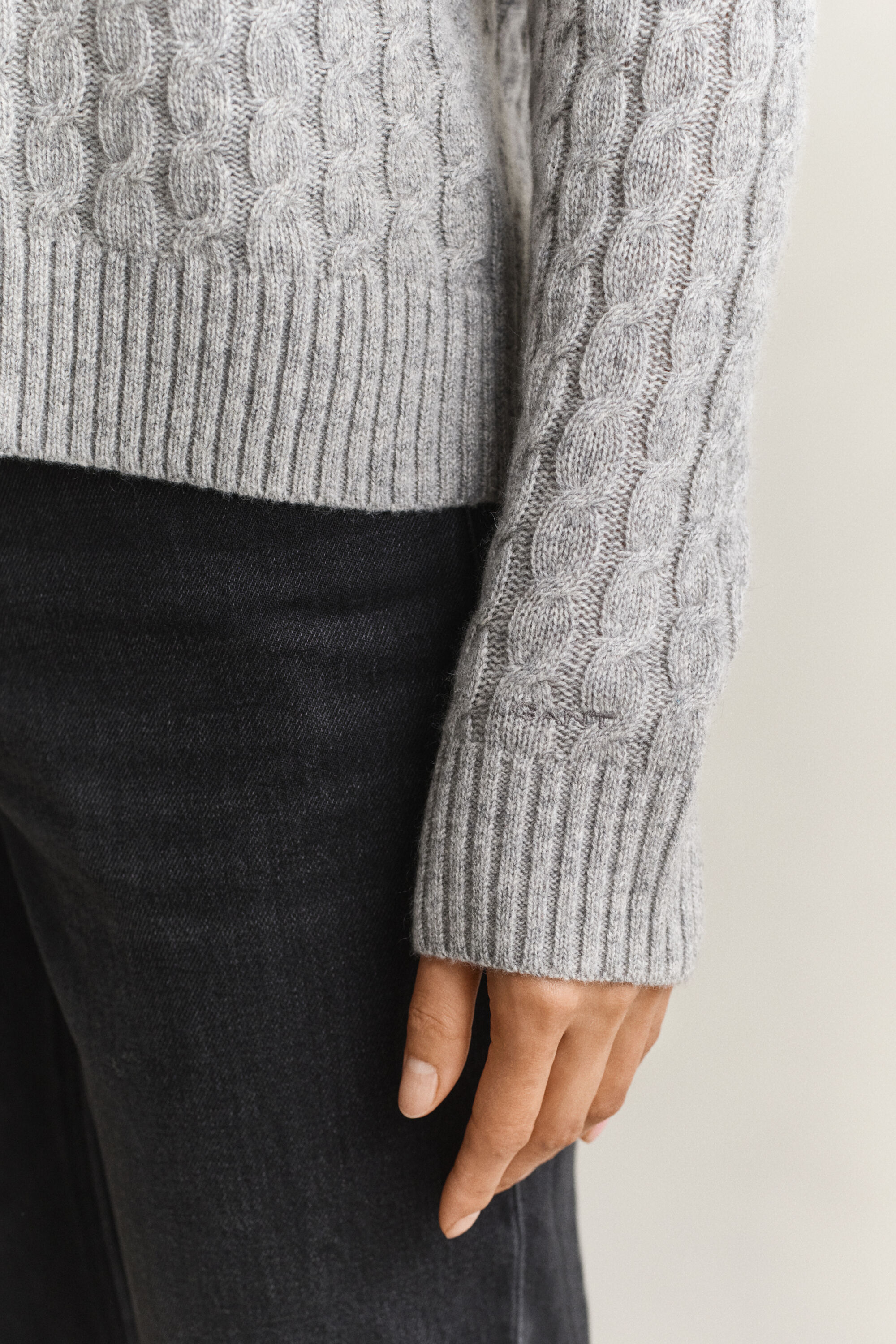 Zopfstrickpullover aus Kaschmir