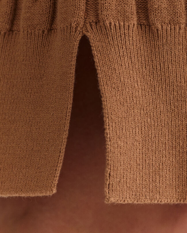 Kleid mit gedrehtem Zopfmuster