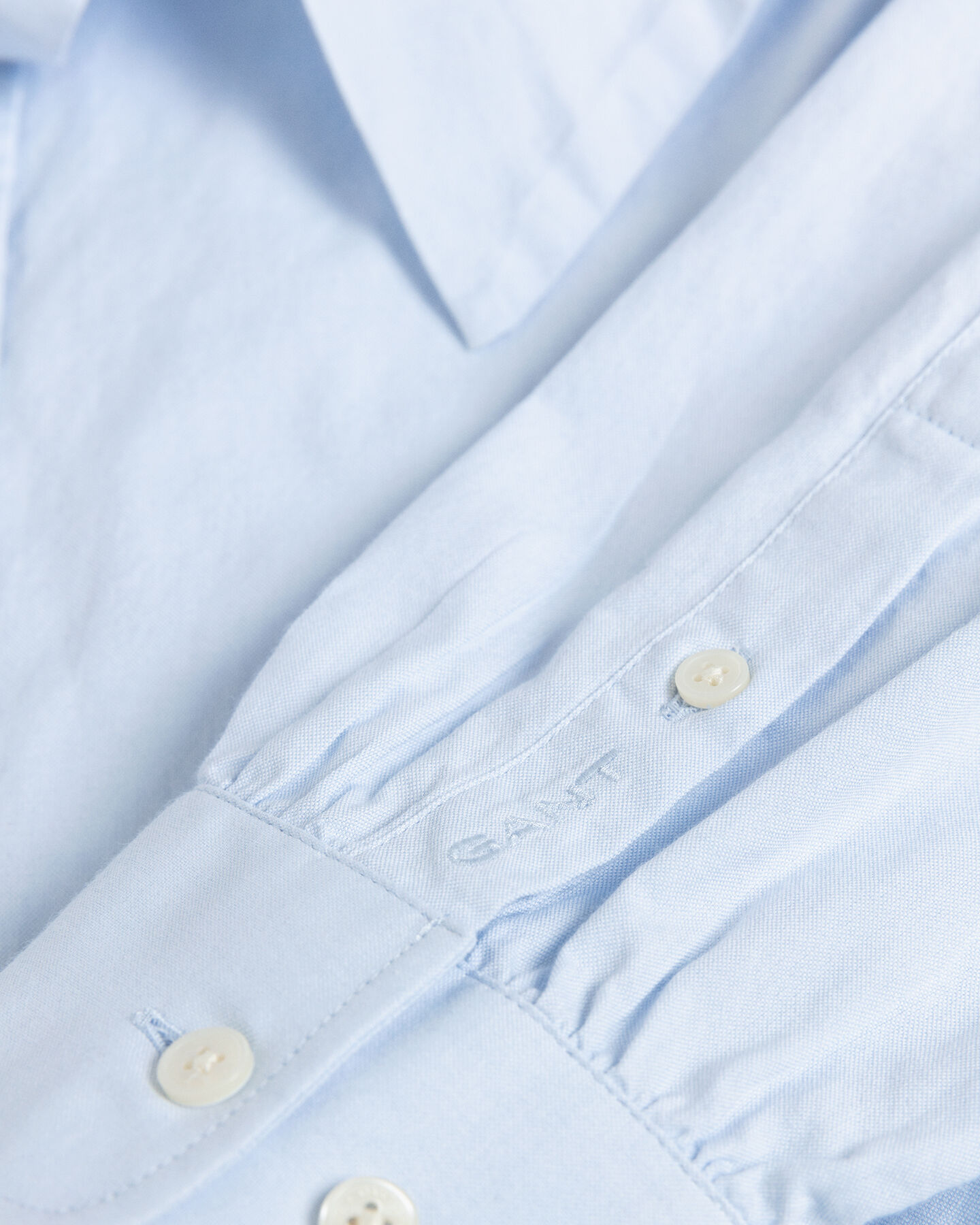 Oxford-Bluse mit Schluppe und Puff&auml;rmeln