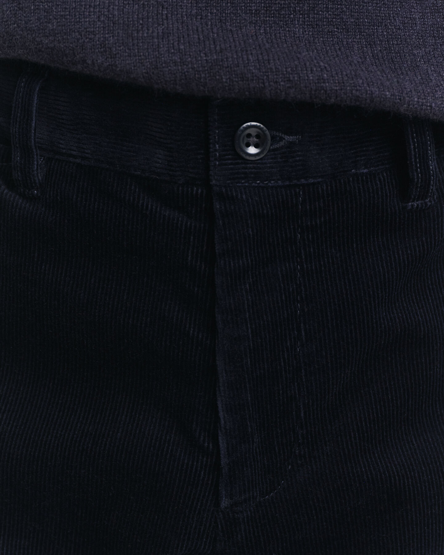 Slim Fit Cord Chinohose