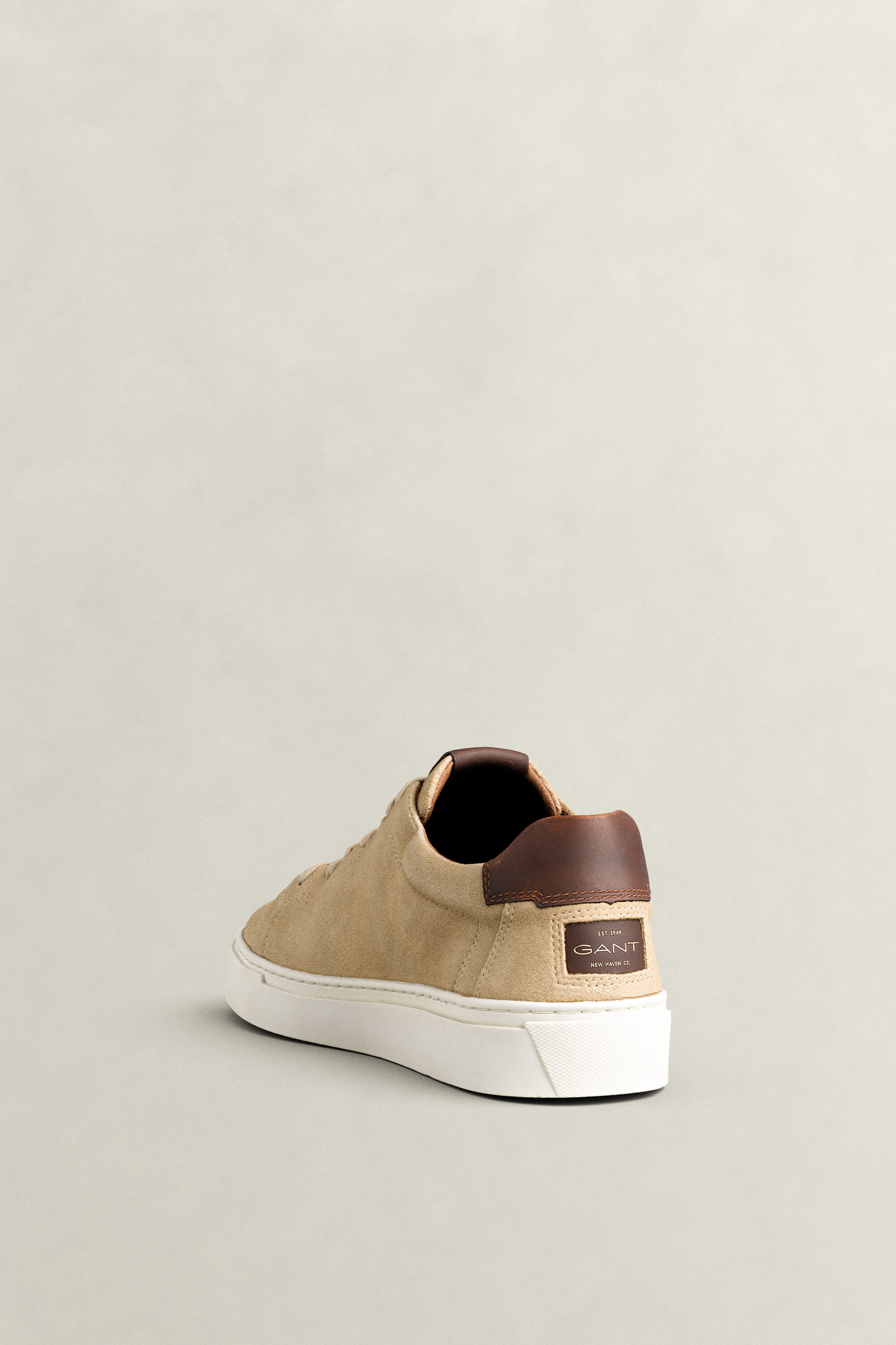 McJulien Sneaker aus Veloursleder — DARK KHAKI
