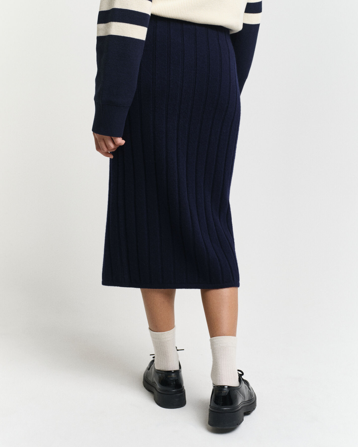 Breit gerippter Wollrock