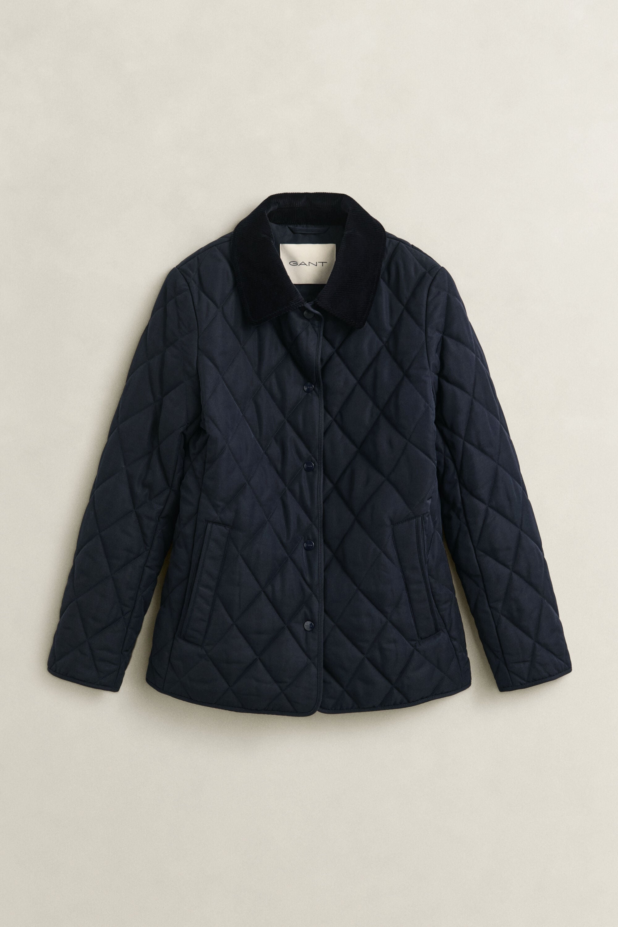 Taillierte Steppjacke