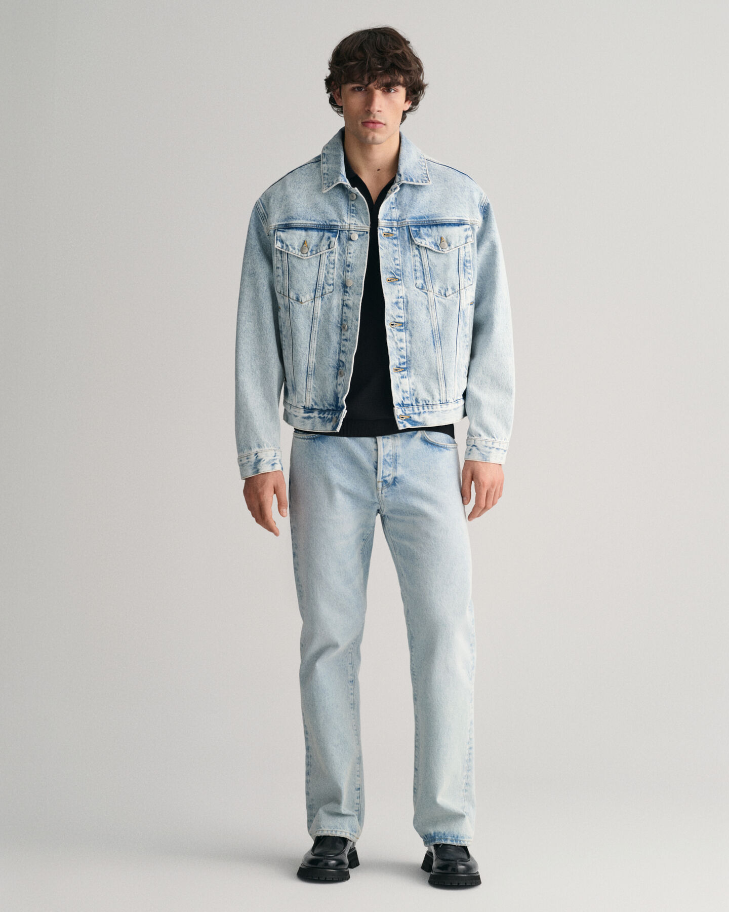 Polopullover mit offenmaschiger Struktur