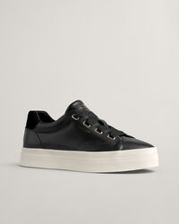 Avona Sneaker