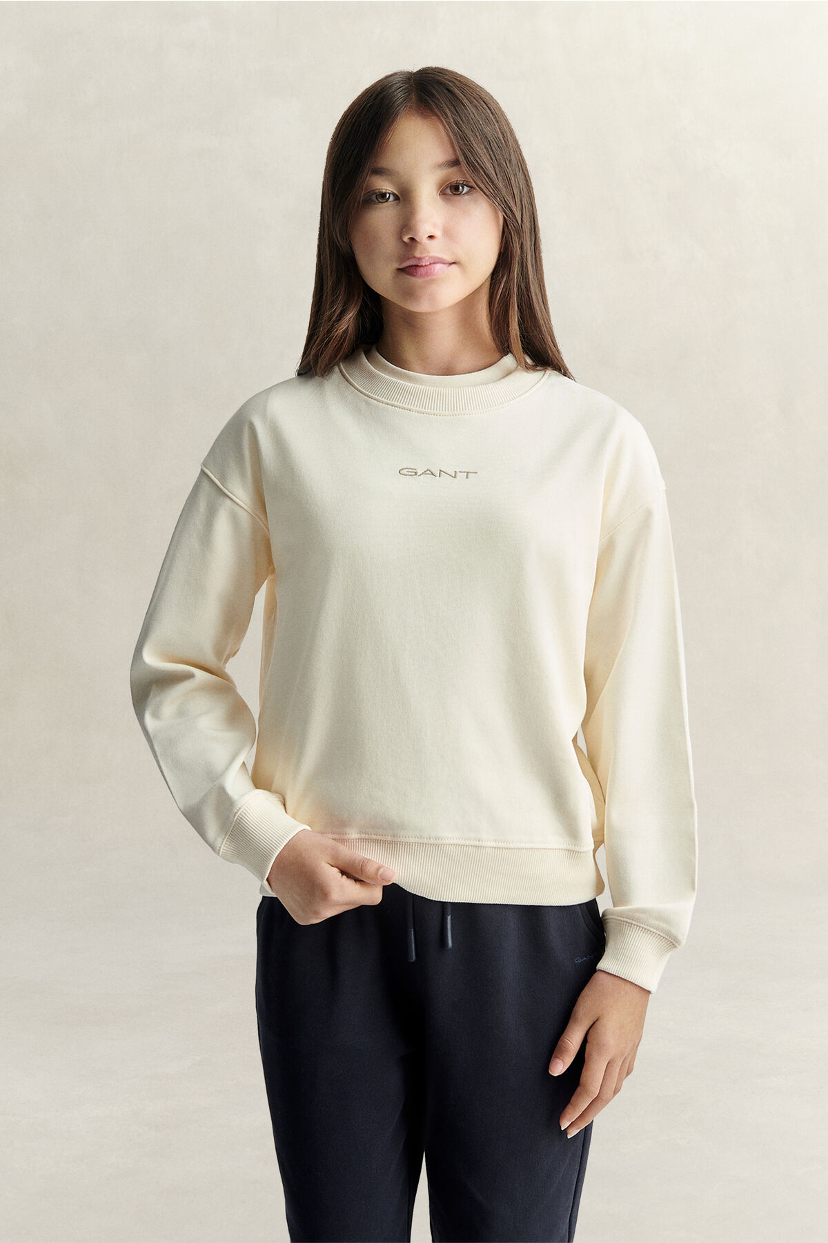 Teen Girls Oversized Sweatshirt — CREAM
