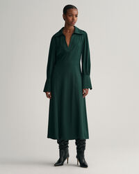 Slim Fit Kleid mit breiten Manschetten