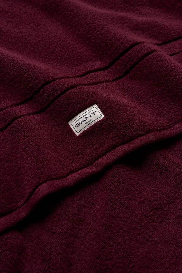 Premium Handtuch 50 x 100 — DARKENED WINE