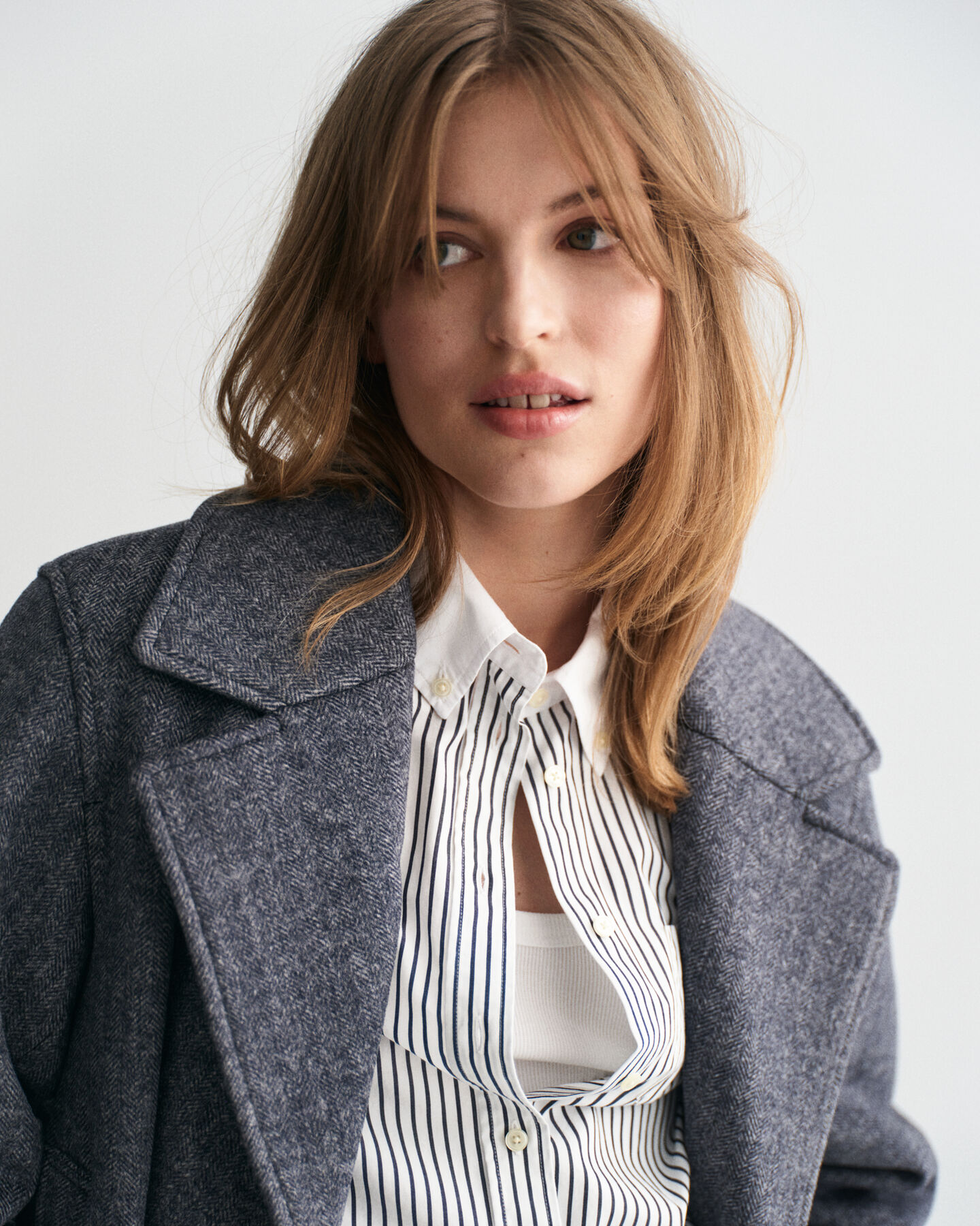 Verk&uuml;rzte Herringbone Wolljacke