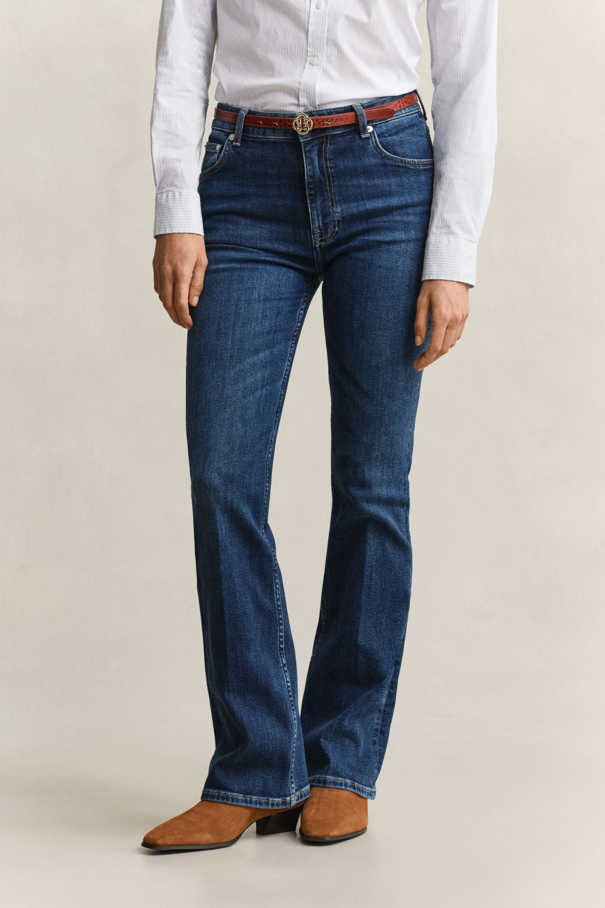 Ausgestellte Slim Fit Stretch-Jeans