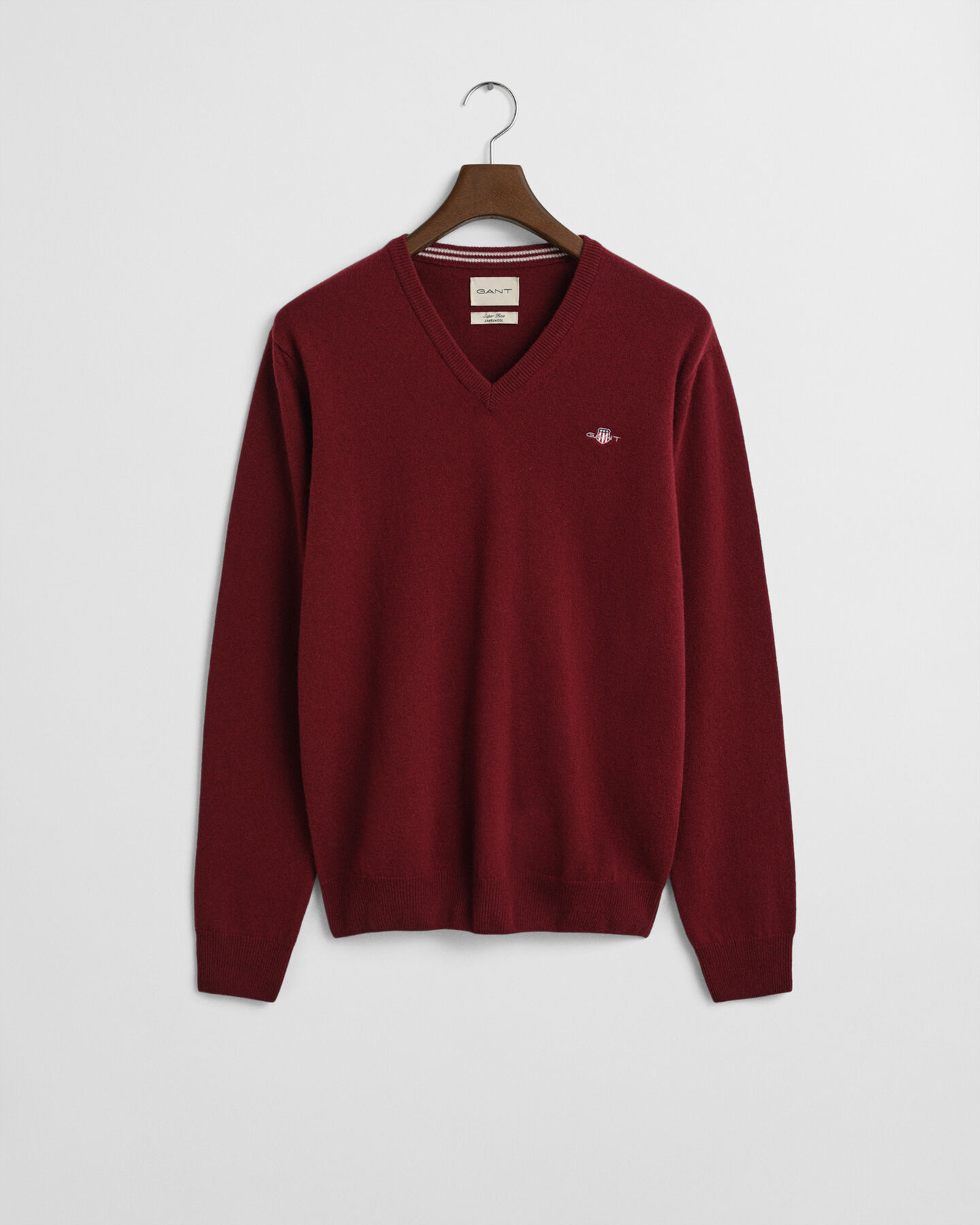 Superfine Lambswool V-Neck Pullover