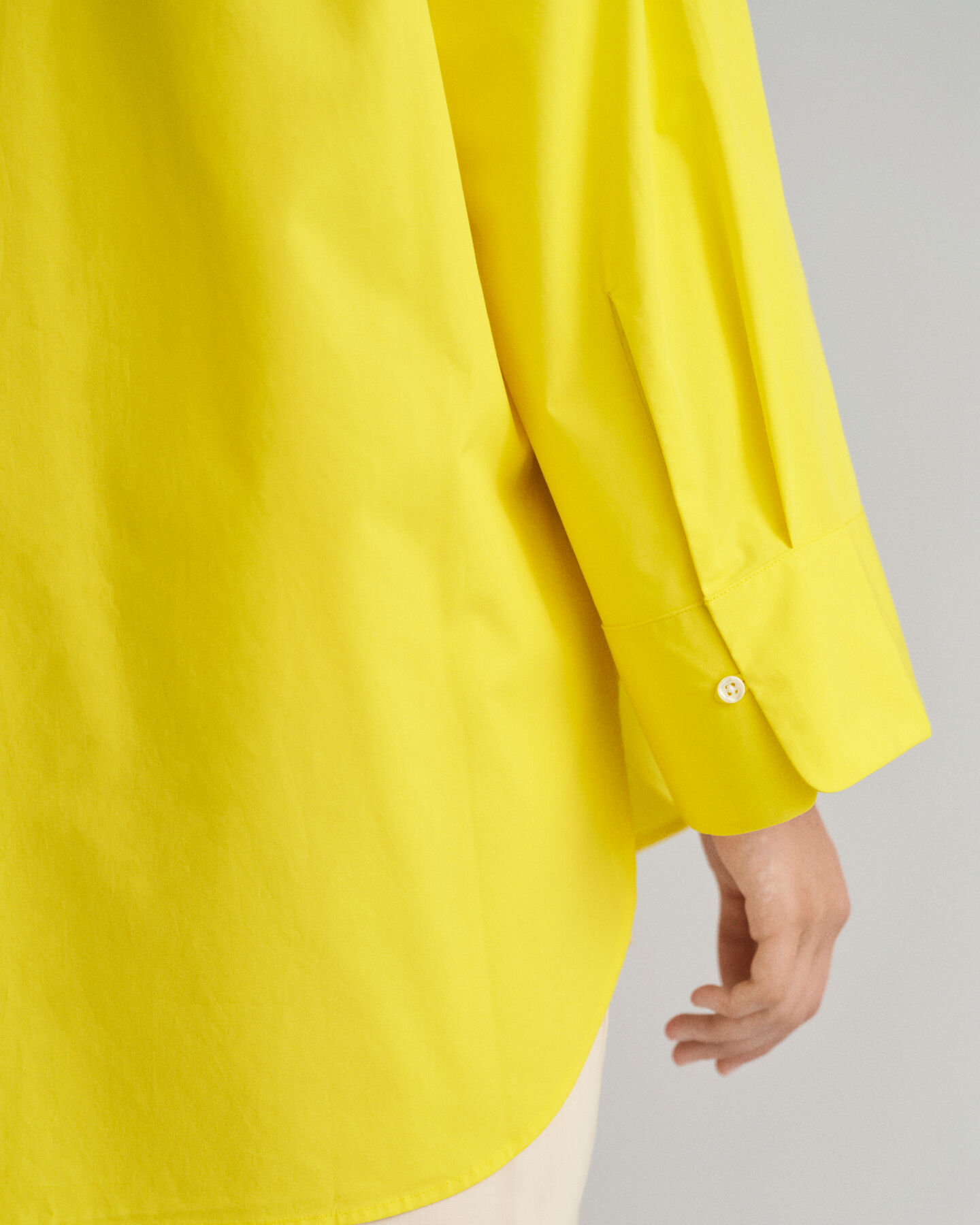 Oversized Fit Bluse mit breiten Manschetten