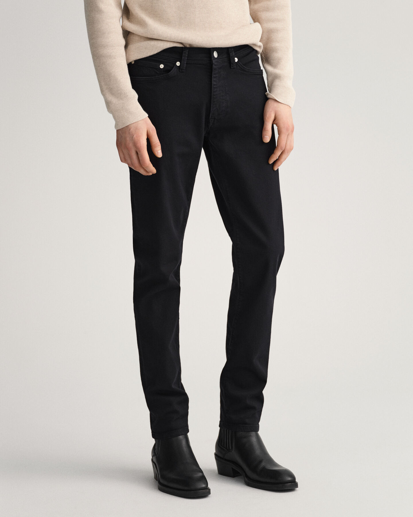 Maxen Extra Slim Fit Active-Recover Color Jeans