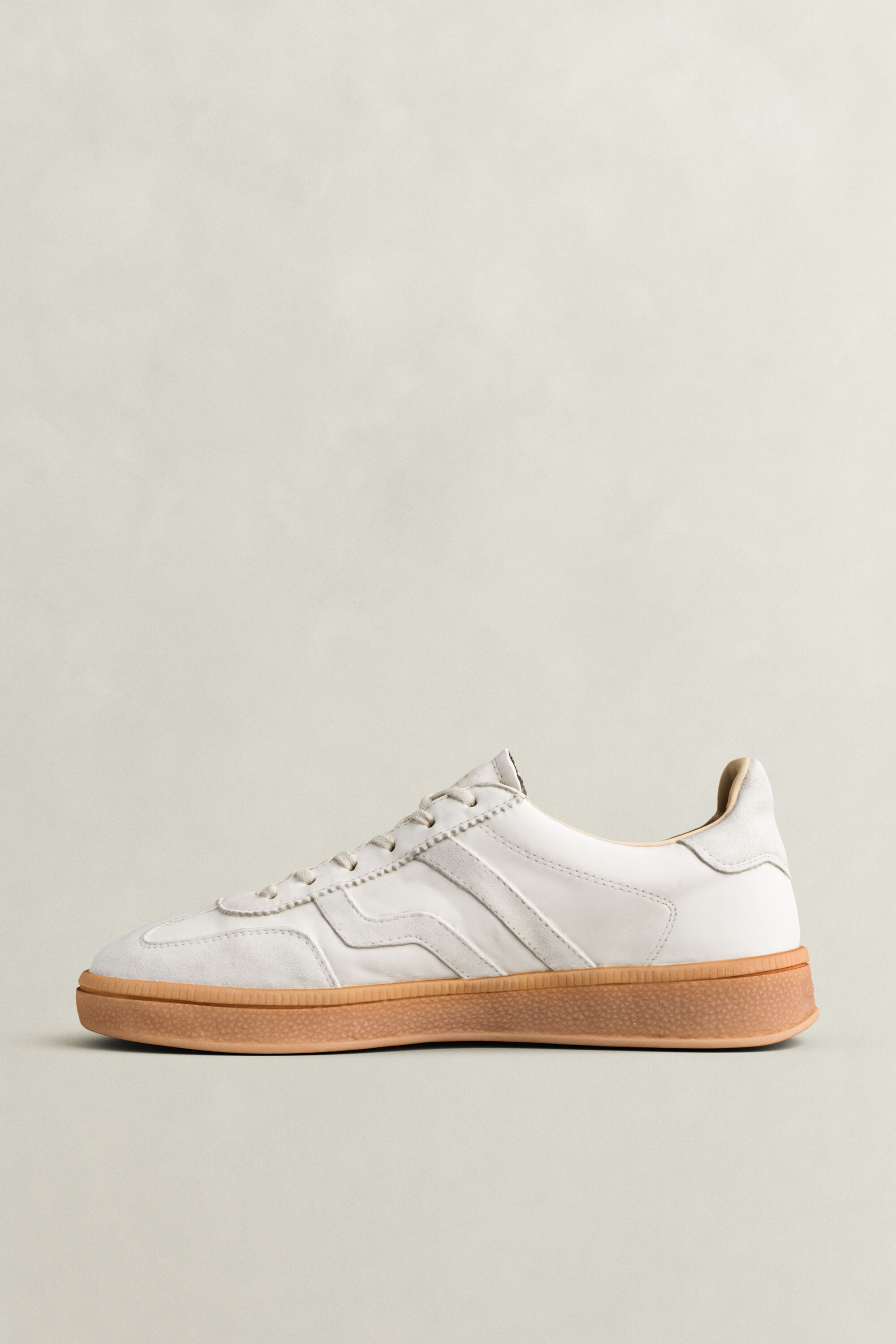 Cuzima Sneaker aus Glatt- und Veloursleder — WHITE
