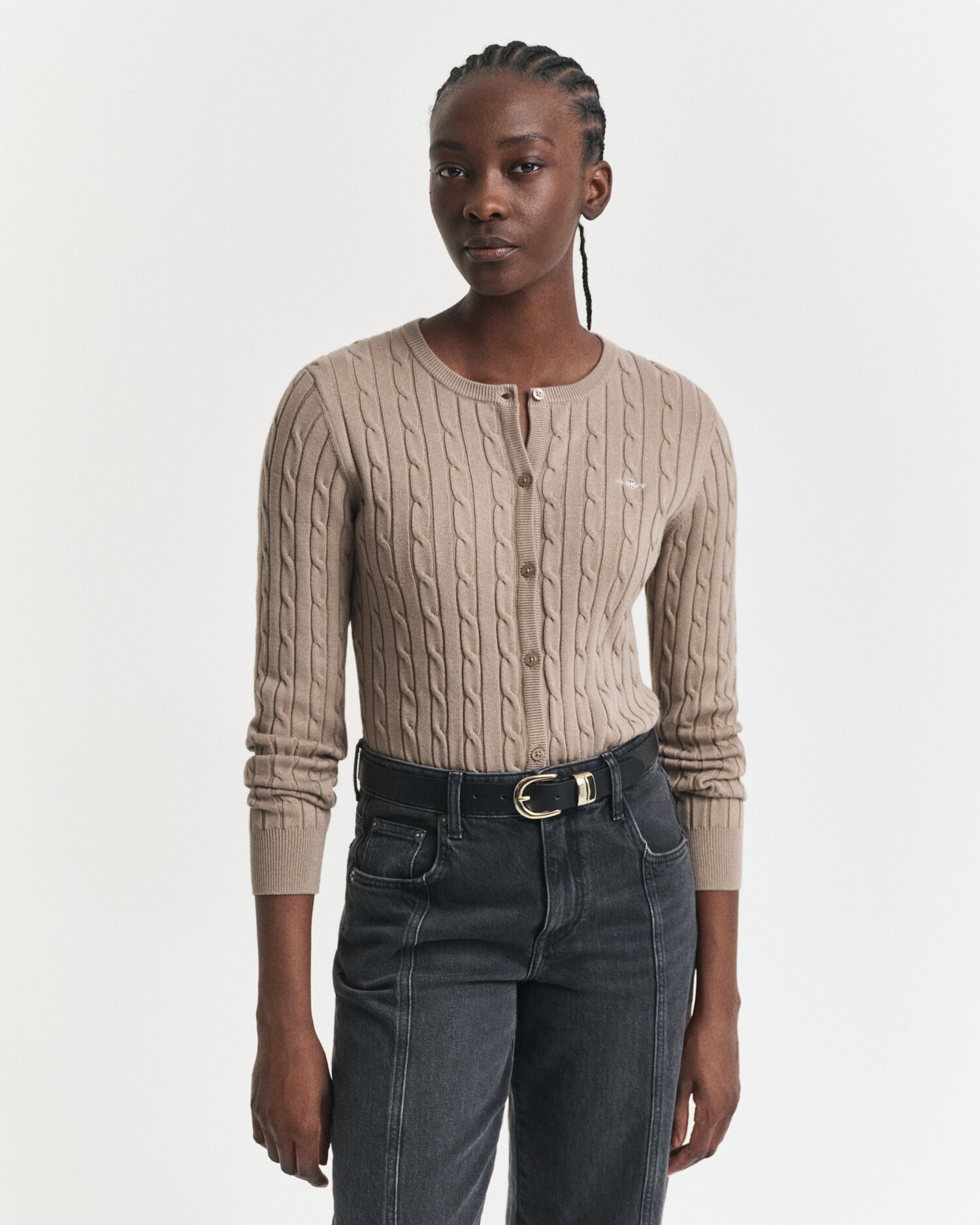 Strickjacke mit Zopfmuster