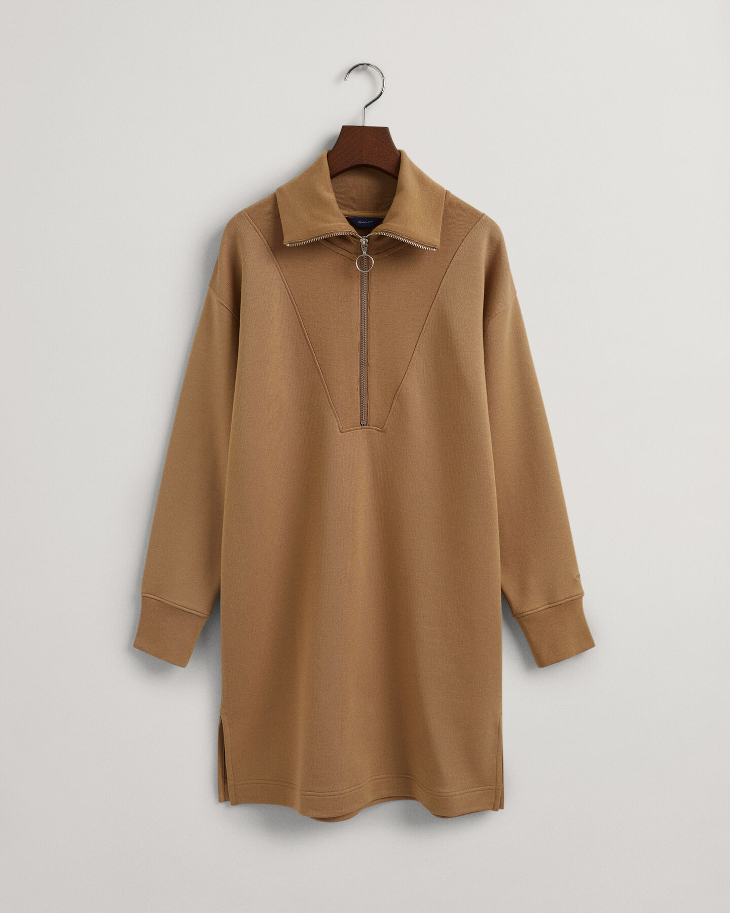 Sweatkleid mit halblangem Rei&szlig;verschluss