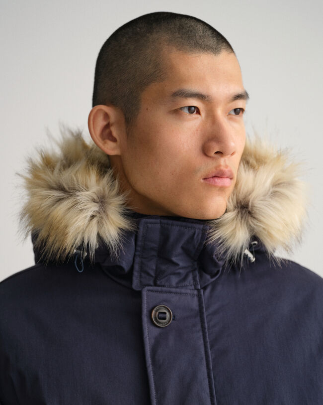 Kurzer Winter Parka