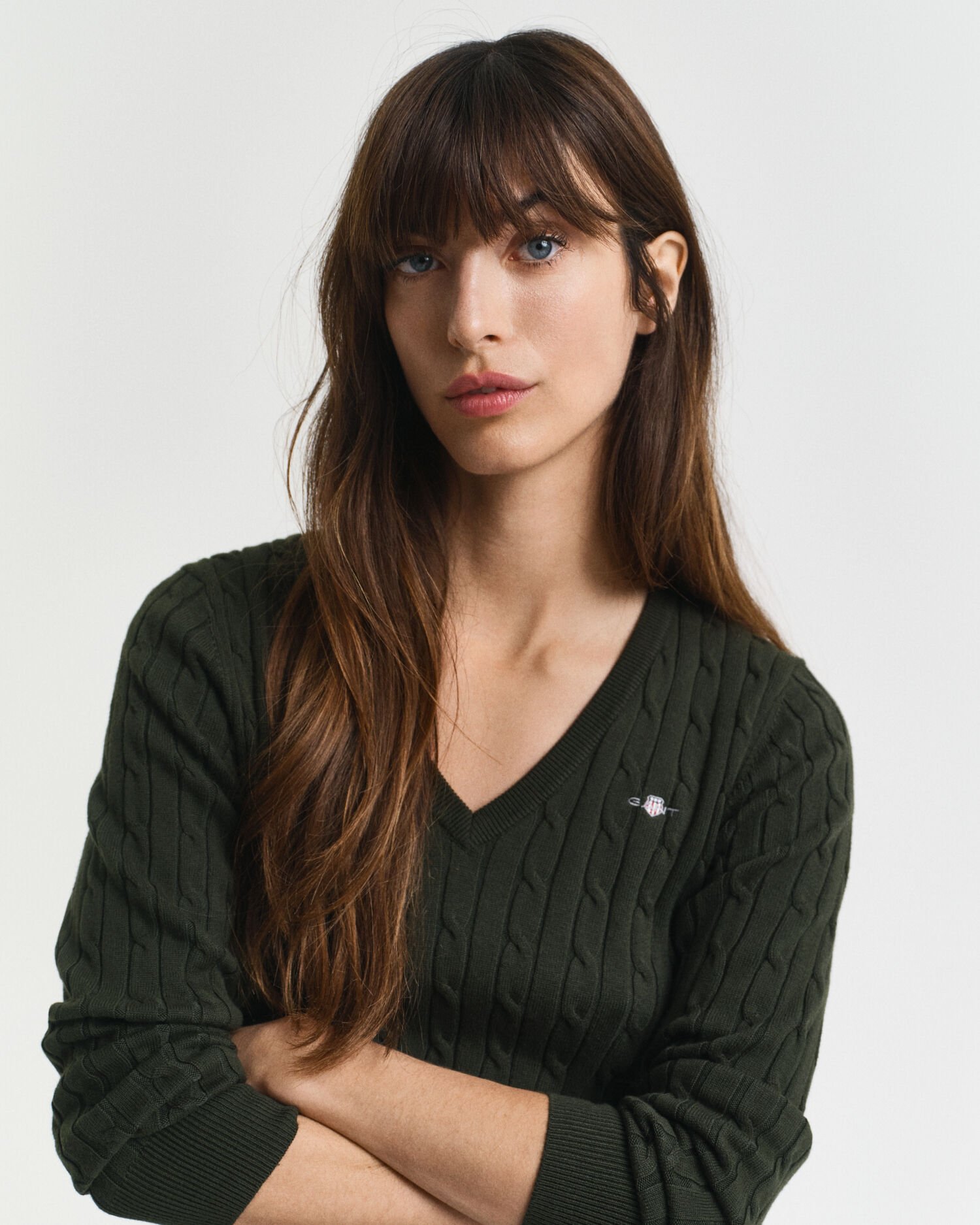 V-Neck Pullover mit Zopfmuster