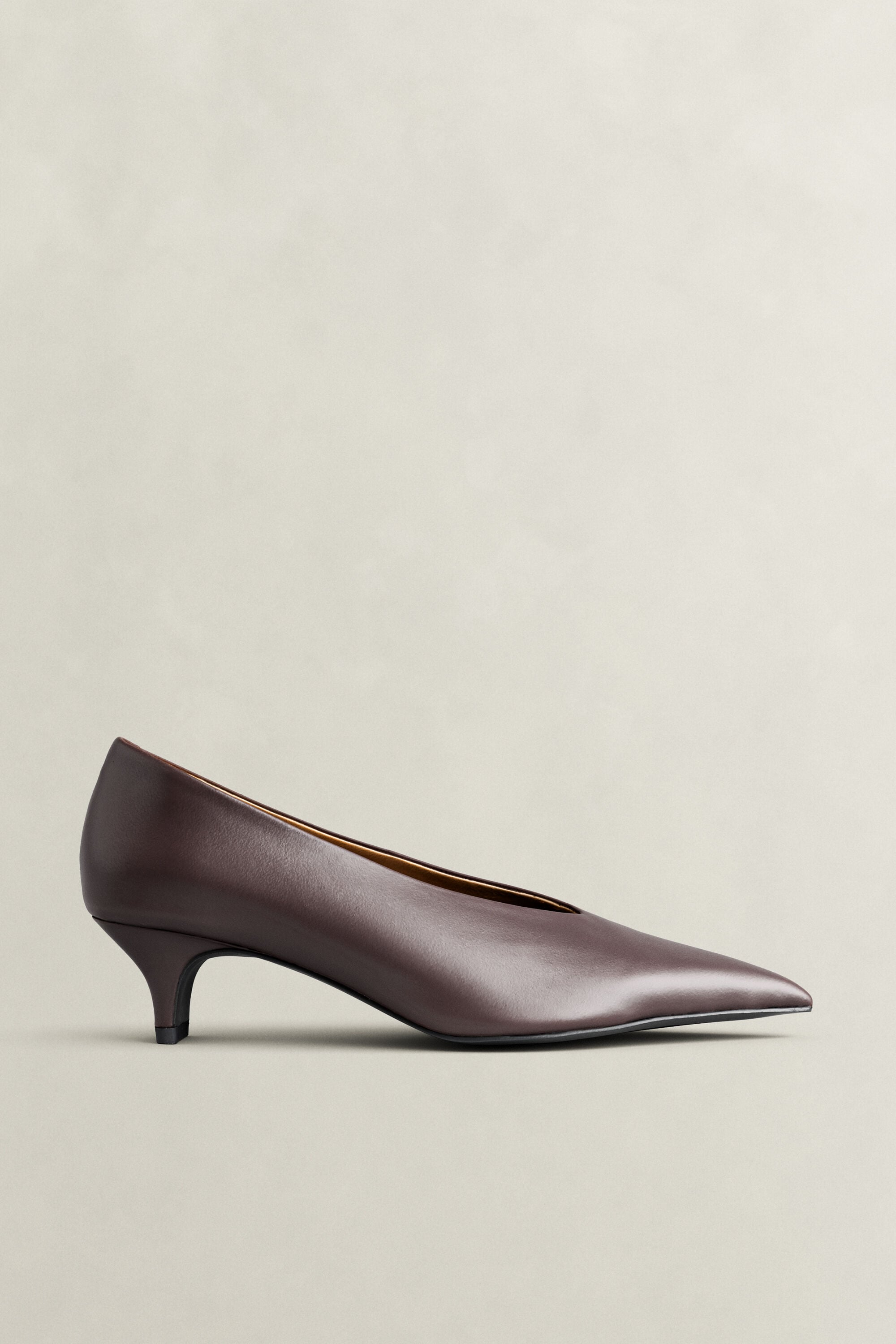 Tillbye Spitzer Lederpumps — WEATHERED BROWN