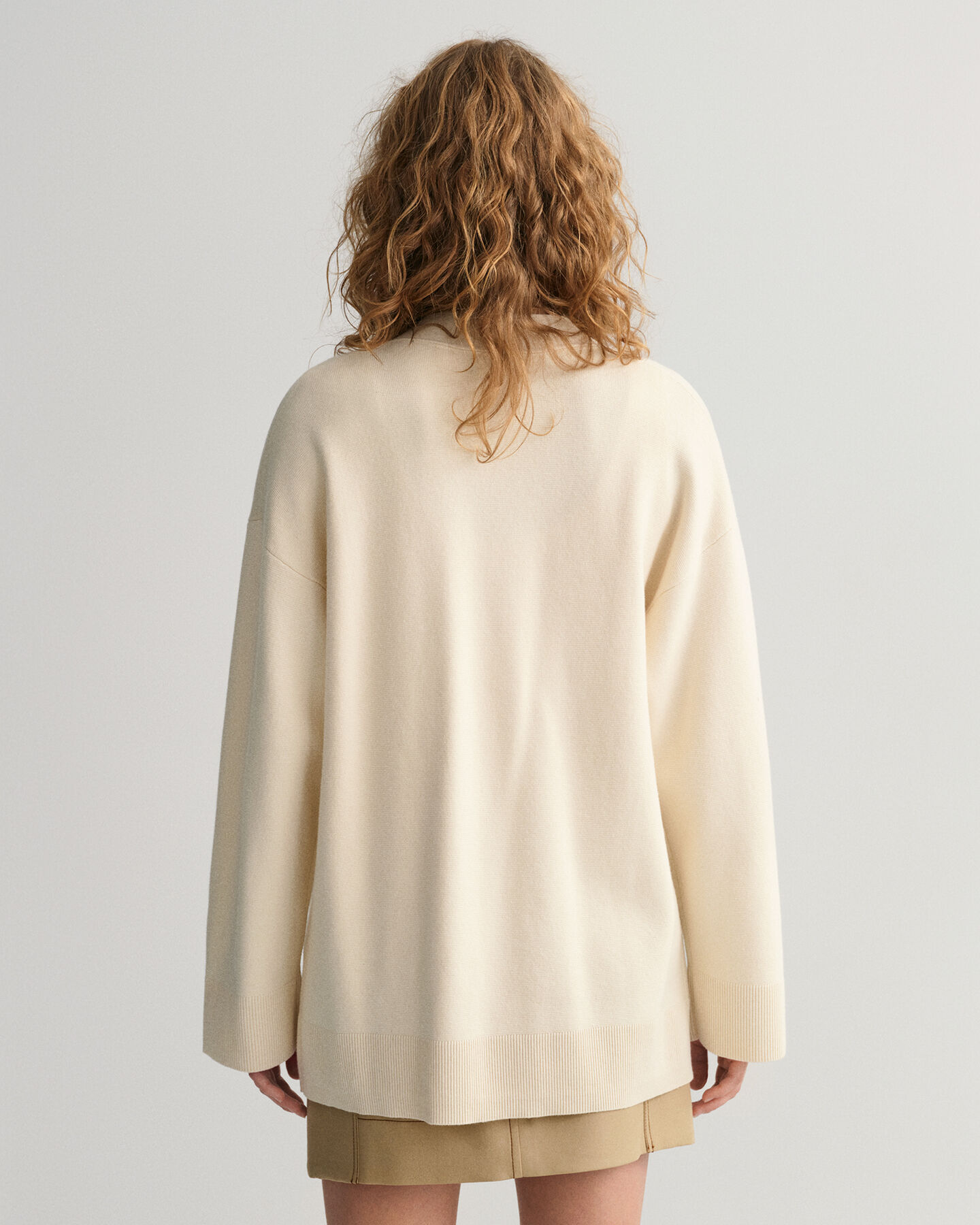 Relaxed Fit V-Neck Strickjacke