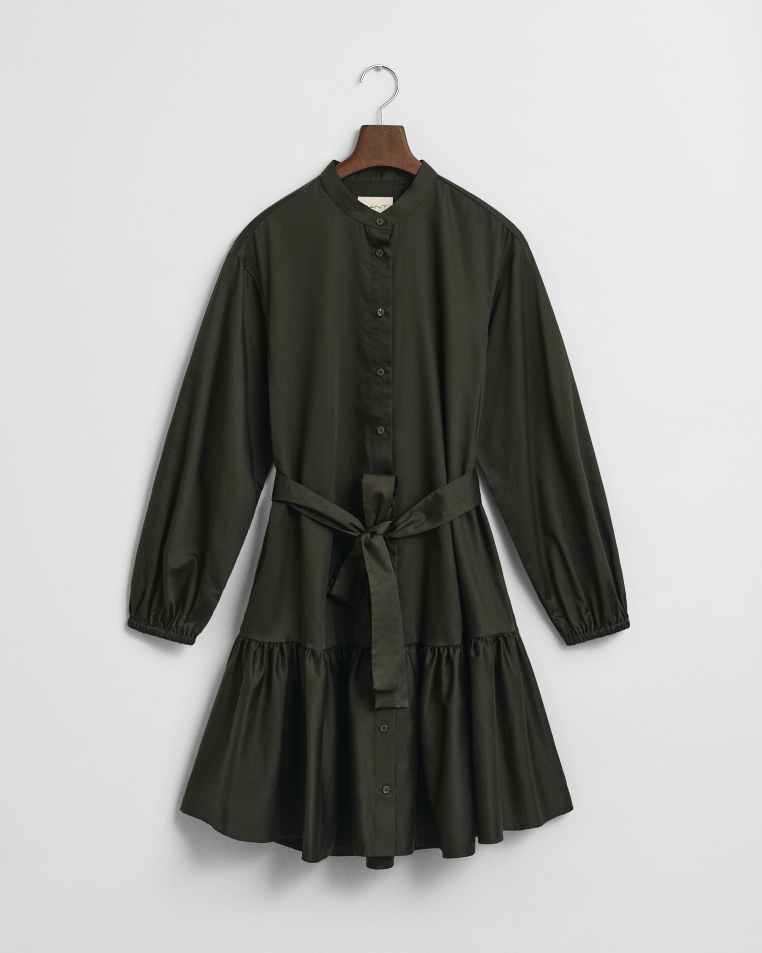 Langärmeliges Kleid aus Baumwollsatin