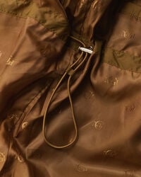 Mittellange Daunenjacke