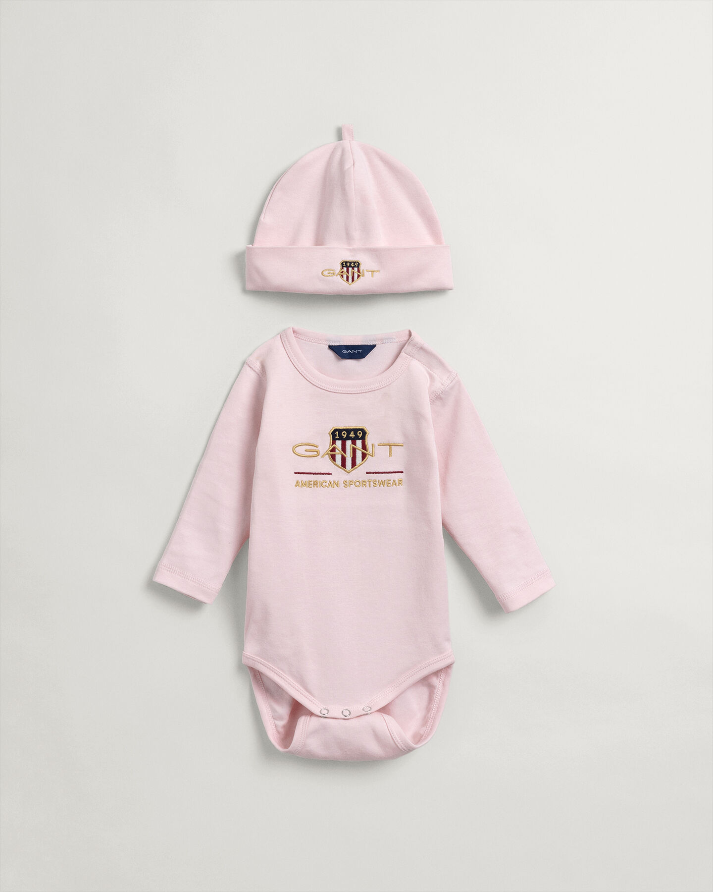 Baby Archive Shield Body und Beanie