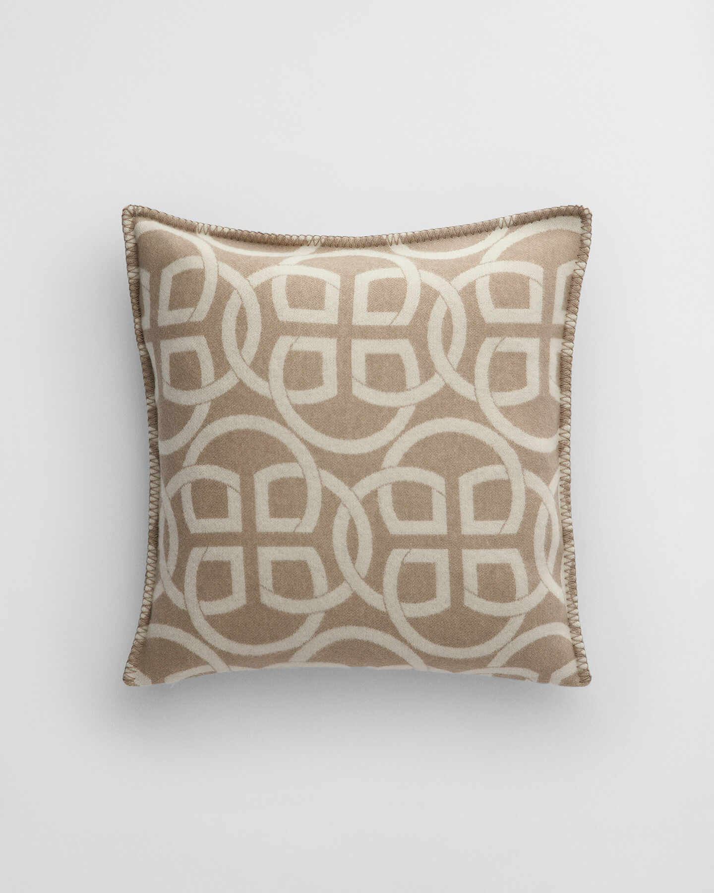 Monogram Kissenhülle aus Wolle