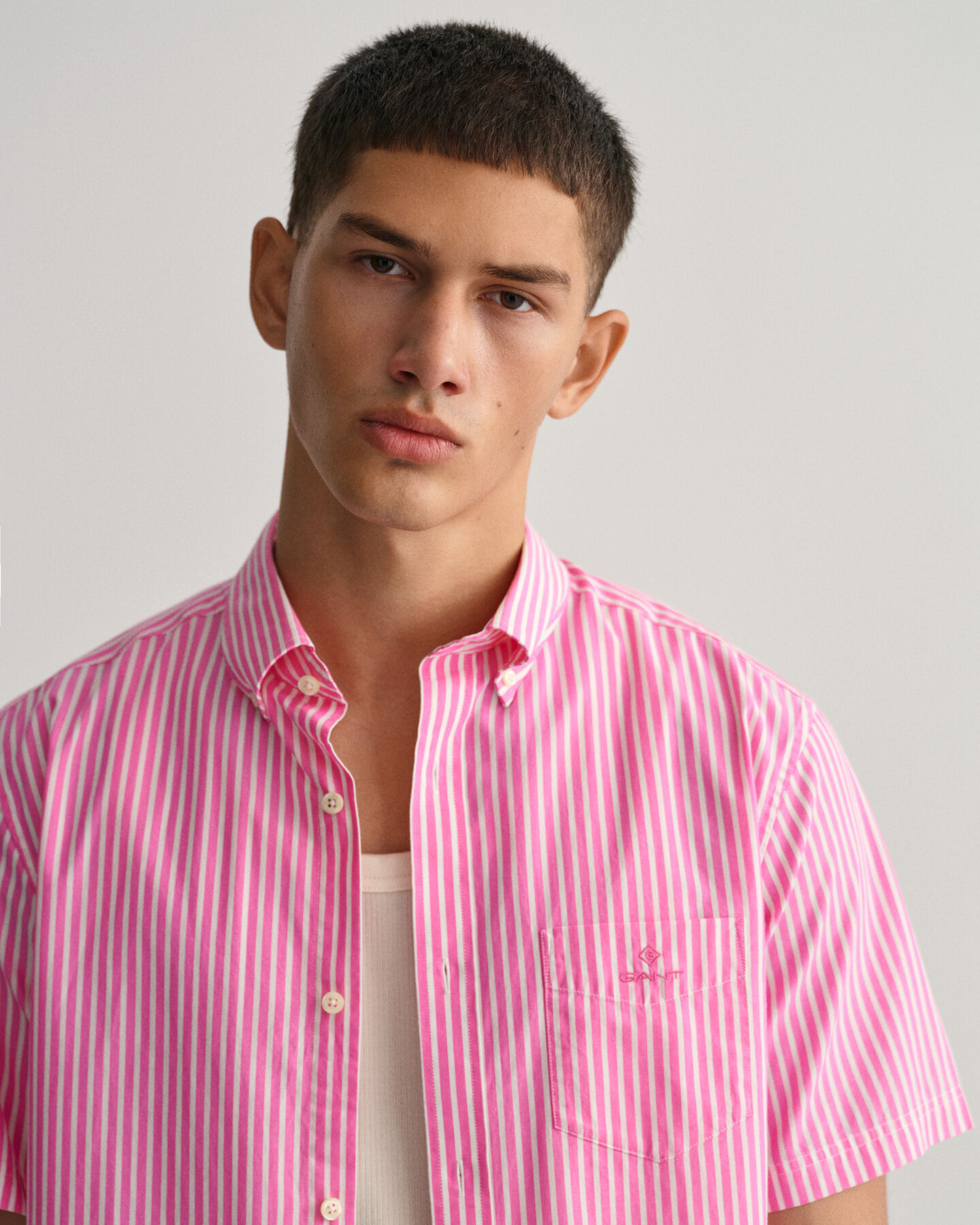 Regular Fit Broadcloth Kurzarmhemd mit Streifen