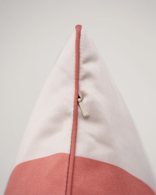 Bold Kissenhülle mit Streifen