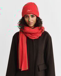 Script Beanie und Schal im Geschenkset