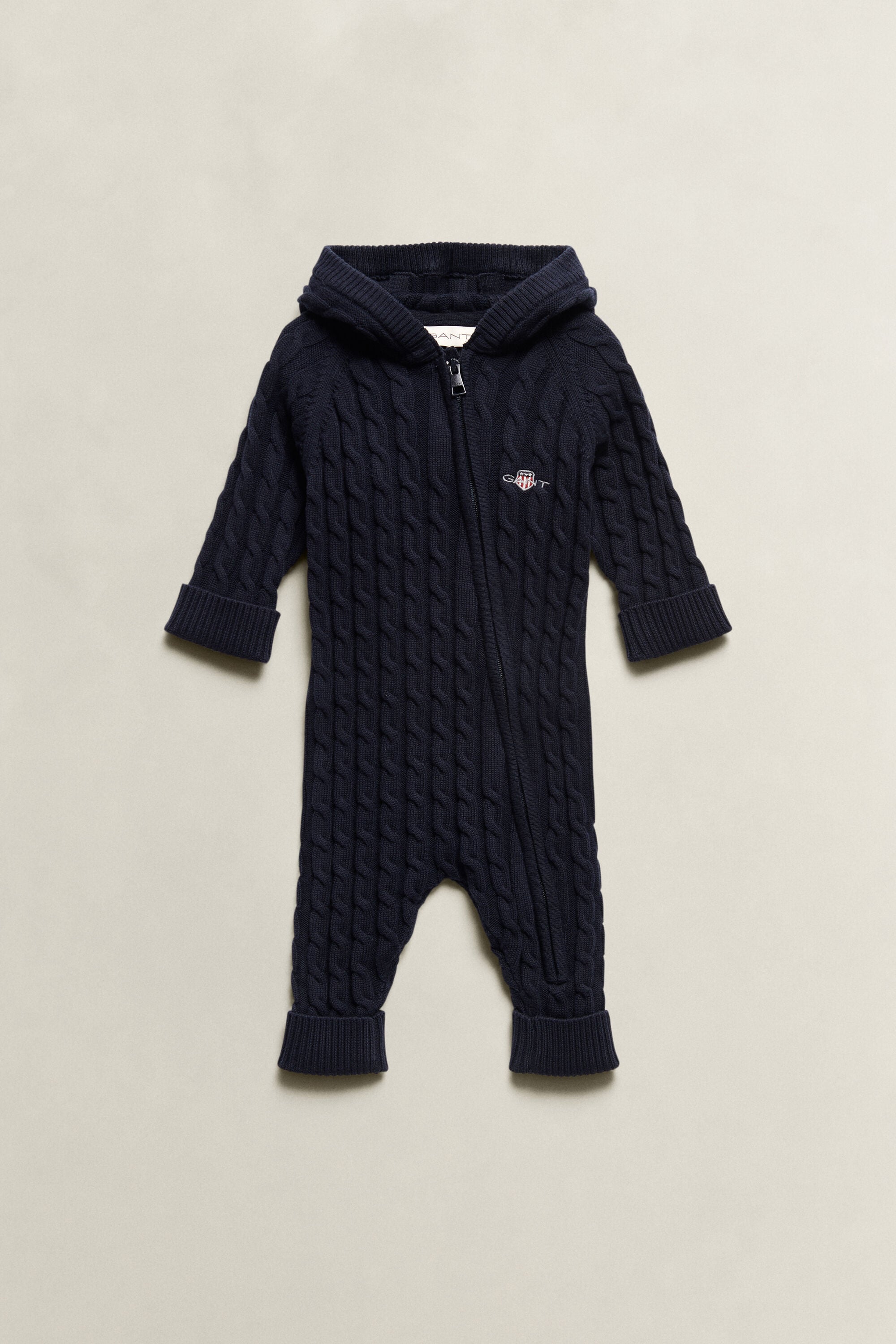 Baby Shield Schlafanzug mit Zopfmuster