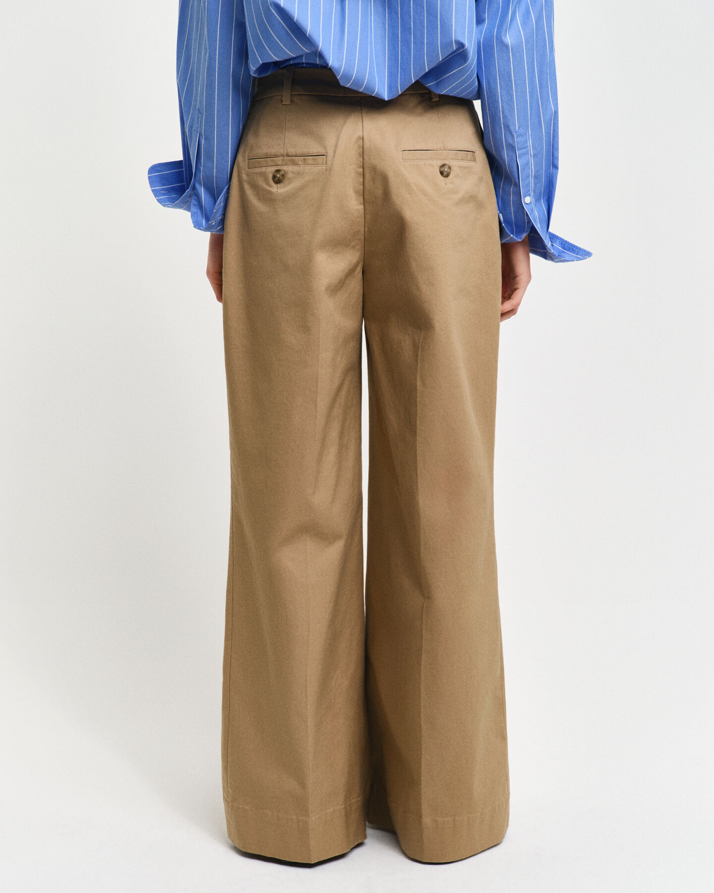 Relaxed Fit Bootcut-Chinohose