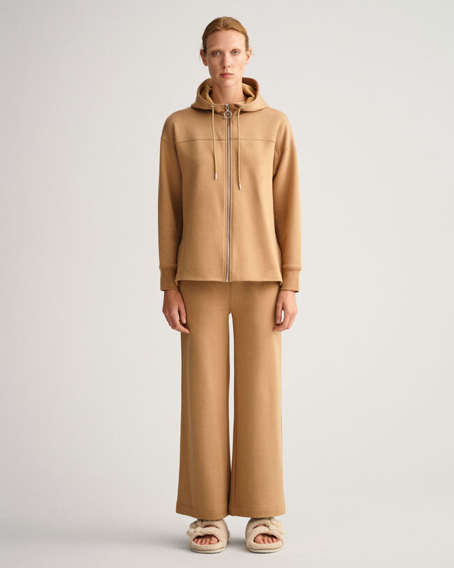 Ausgestellte Sweathose