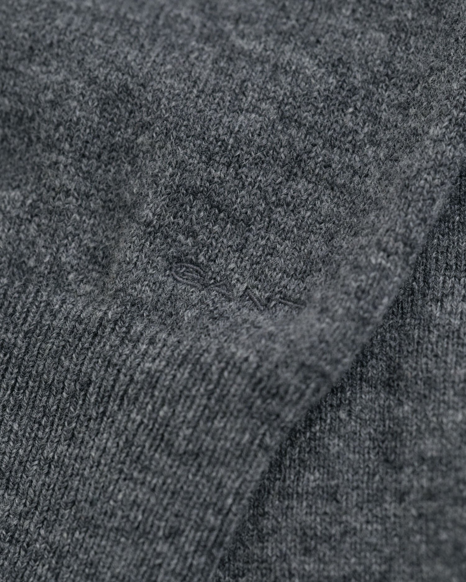 Superfine Lambswool Rundhalspullover