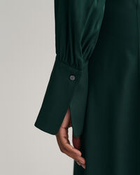 Slim Fit Kleid mit breiten Manschetten